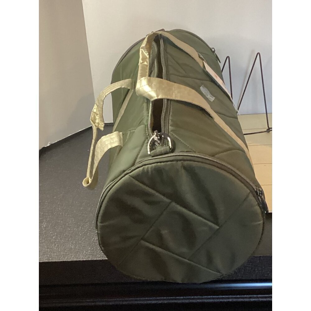 LUG Rowboat Duffle Bag Olive Metallic Champagne NWT - Picture 3 of 4